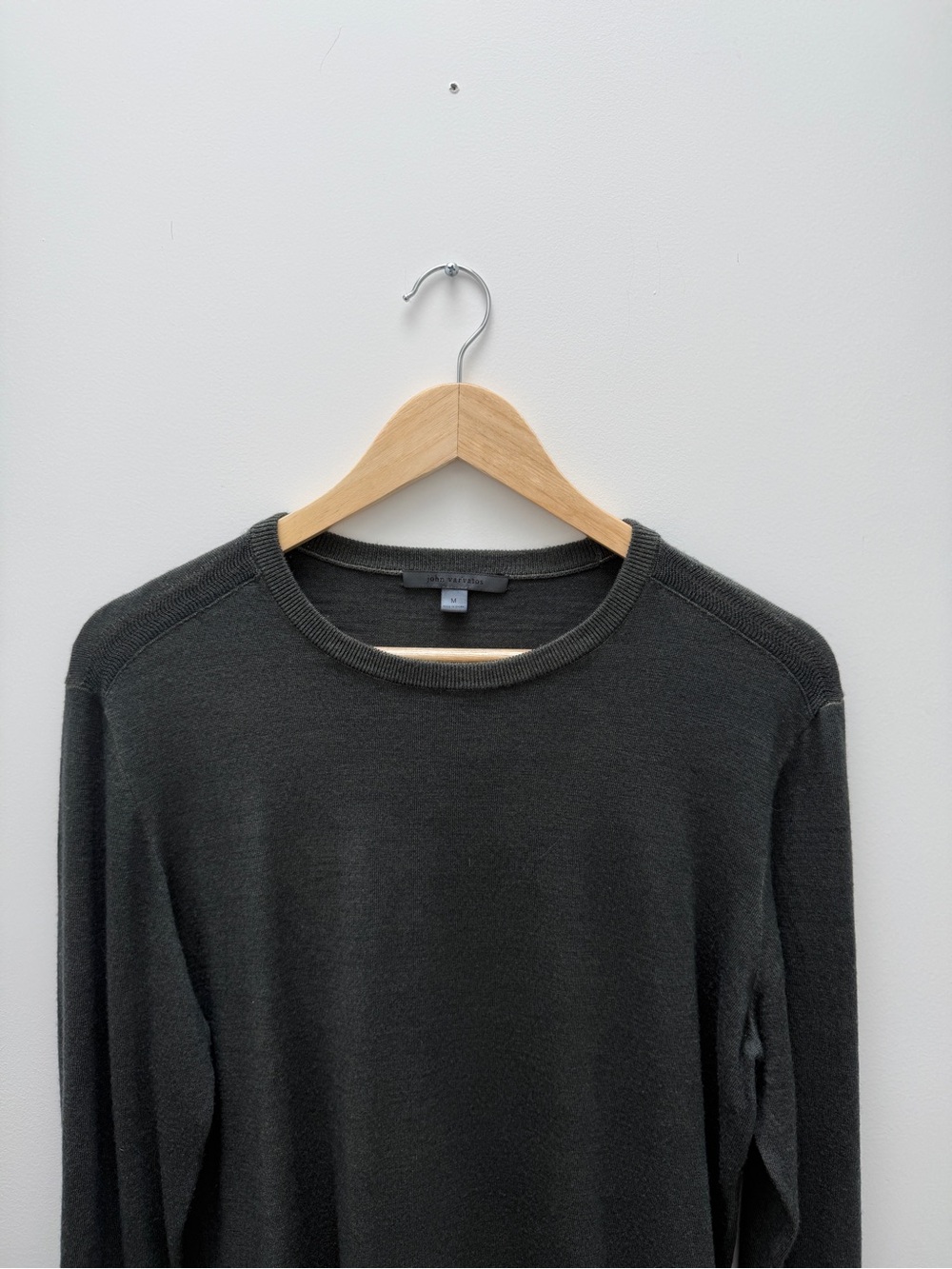 John Varvatos Merino Wool Crewneck Sweater Charcoal Gray Mens M Raglan Knit